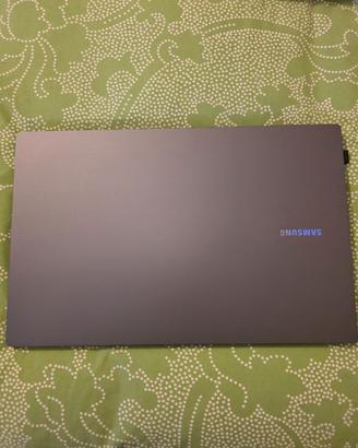 Samsung Galaxy Book4 i3
