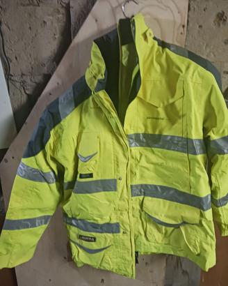 Abiti Catarinfrangenti  + stivali e scarpe