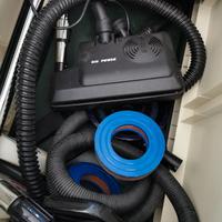 aspirapolvere ad acqua