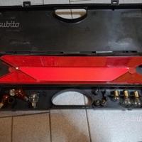 Kit triangolo e lampadine Peugeot 2016