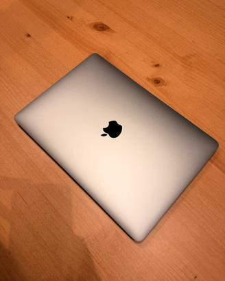 MacBook Pro 13" 2020 con TouchBar - trattabile