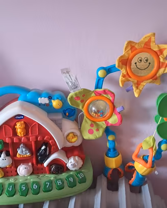 Fattoria parlante e arco giochi