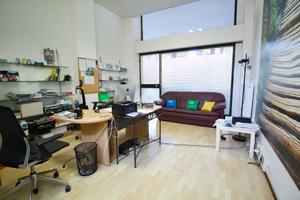 NEGOZIO A REGGIO NELL'EMILIA