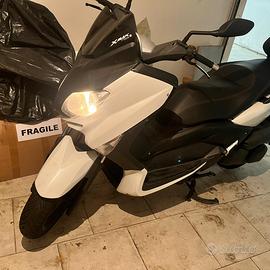 X max 250 Yamaha