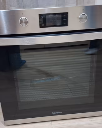 Forno ventilato Indesit