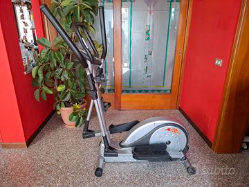 Ellittica Turner E300