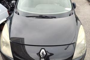 Cofano RENAULT SCENIC del 2009