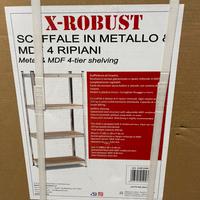 Scaffale metallico con piani in MDF