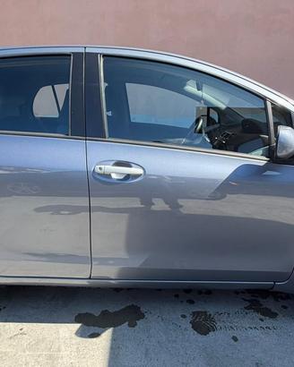 Toyota Yaris 1.0 Benzina 69 CV – Anno 2010