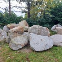 pietre decorative per giardini e/o piscine