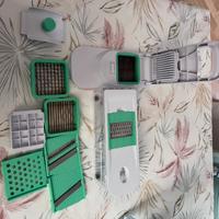 Mandolina 6 in 1 e vari accessori