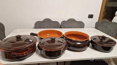 set di tegami in terracotta