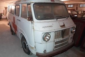 Ambulanza Alfa Romeo F12