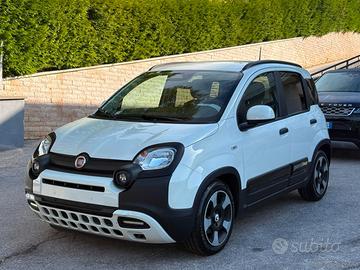 FIAT Panda 1.0 FireFly S&S Hybrid Pandina
