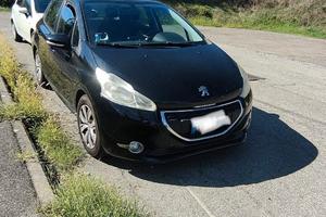Peugeot 208 1.4 VTi 95 CV benzina/GPL