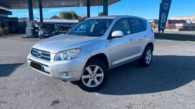 Toyota RAV 4 RAV4 2.2 D-4D 136 CV Sol