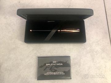 Penna a sfera balenciaga