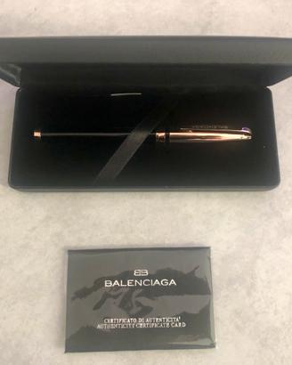 Penna a sfera balenciaga