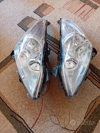 Fanale anteriore dx/sx usati per Peugeot 3008