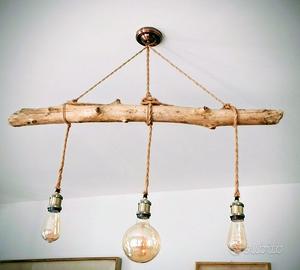 Lampadario in legno artigianale