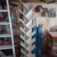 libreria verticale