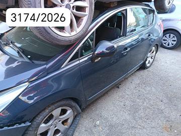 Pezzi di ricambio PEUGEOT 3008