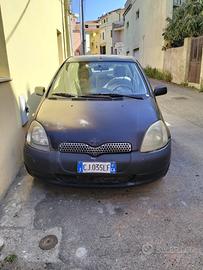 Toyota Yaris 1.0 2001