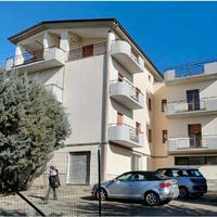 Intero edificio lioni ss 400