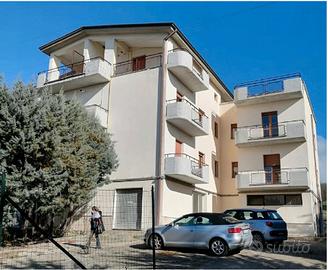 Intero edificio lioni ss 400