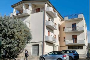 Intero edificio lioni ss 400