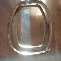 Vassoio in acciaio inox Alessi