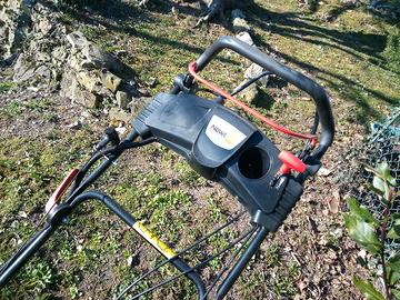 Tagliaerba trazionato