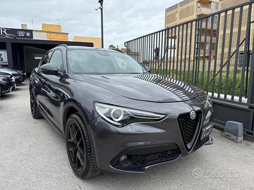 Alfa Romeo Stelvio 2.2 Turbodiesel 190 CV AT8 Q4 B