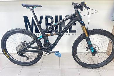 Yeti SB6