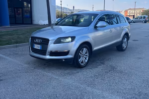 Audi Q7 3.0 V6 QUATTRO TIPTRONIC