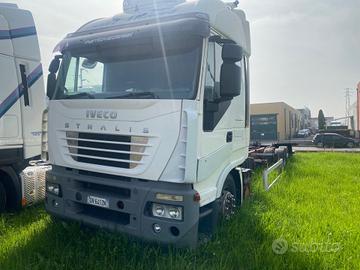 Iveco Stralis 450 motrice