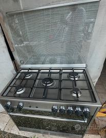 Cucina gas Lagermania acciaio 5 fuochi forno gas