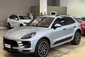 Porsche Macan 2.0 PDK-21"-Keyless-Camera-PASM-Spo