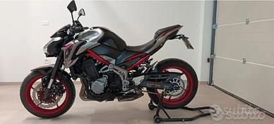 Moto kawasaki z 900