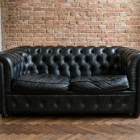 Divano Chesterfield a 2 posti in Pelle di Bufalo