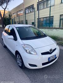 Toyota Yaris 1.4 D-4D DPF Anno 2010 TAGLIANDATA