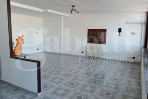 Carini/Paese Luminoso 4 vani con terrazzo