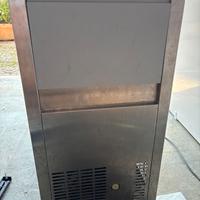 Macchina del ghiaccio