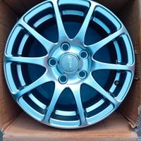 Cerchi in lega da 15 pollici