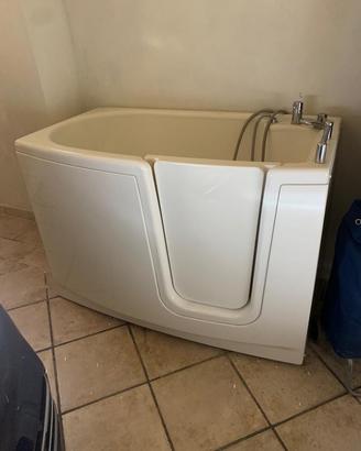 vasca per anziani e disabili