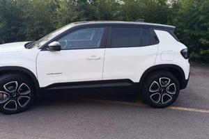 JEEP AVENGER SUMMIT