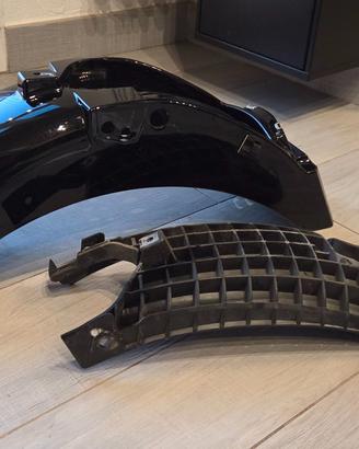 Parafango posteriore nero lucido per Moto Guzzi V7