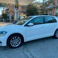 Volkswagen Golf 1.0 TSI 85 CV 5p. Trendline BlueMo