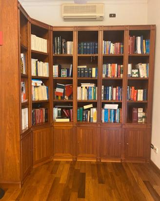 Libreria di alta ebanisteria in ciliegio a moduli