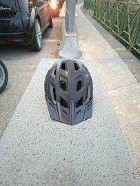 Accessorio e mezzo elettrico pieghevole 48v